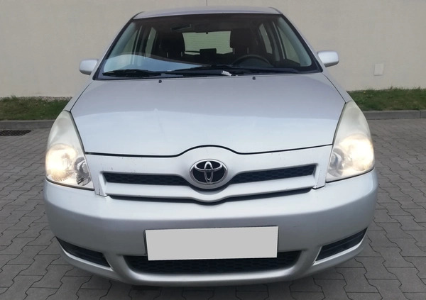 Toyota Corolla Verso cena 15600 przebieg: 202000, rok produkcji 2007 z Złocieniec małe 106